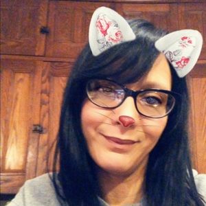 Meet your Posher, Linda